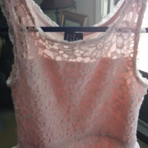 Lilt - Picture 6 of 7